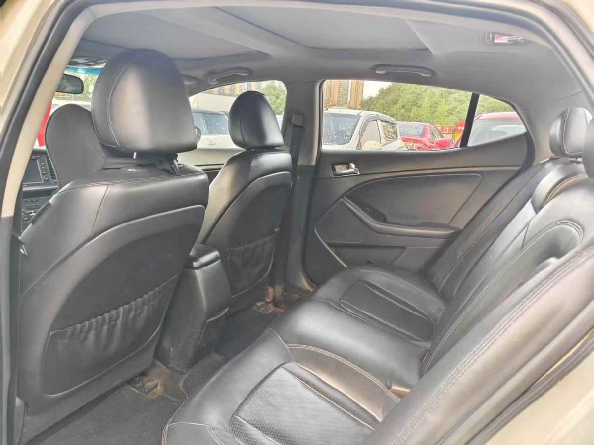 奔騰 B50  2012款 1.6L 自動天窗型圖片