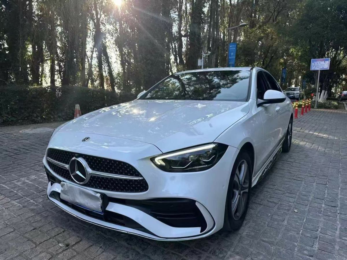 奔馳 邁巴赫S級  2022款 S 680 4MATIC 匠心高定首發(fā)版圖片