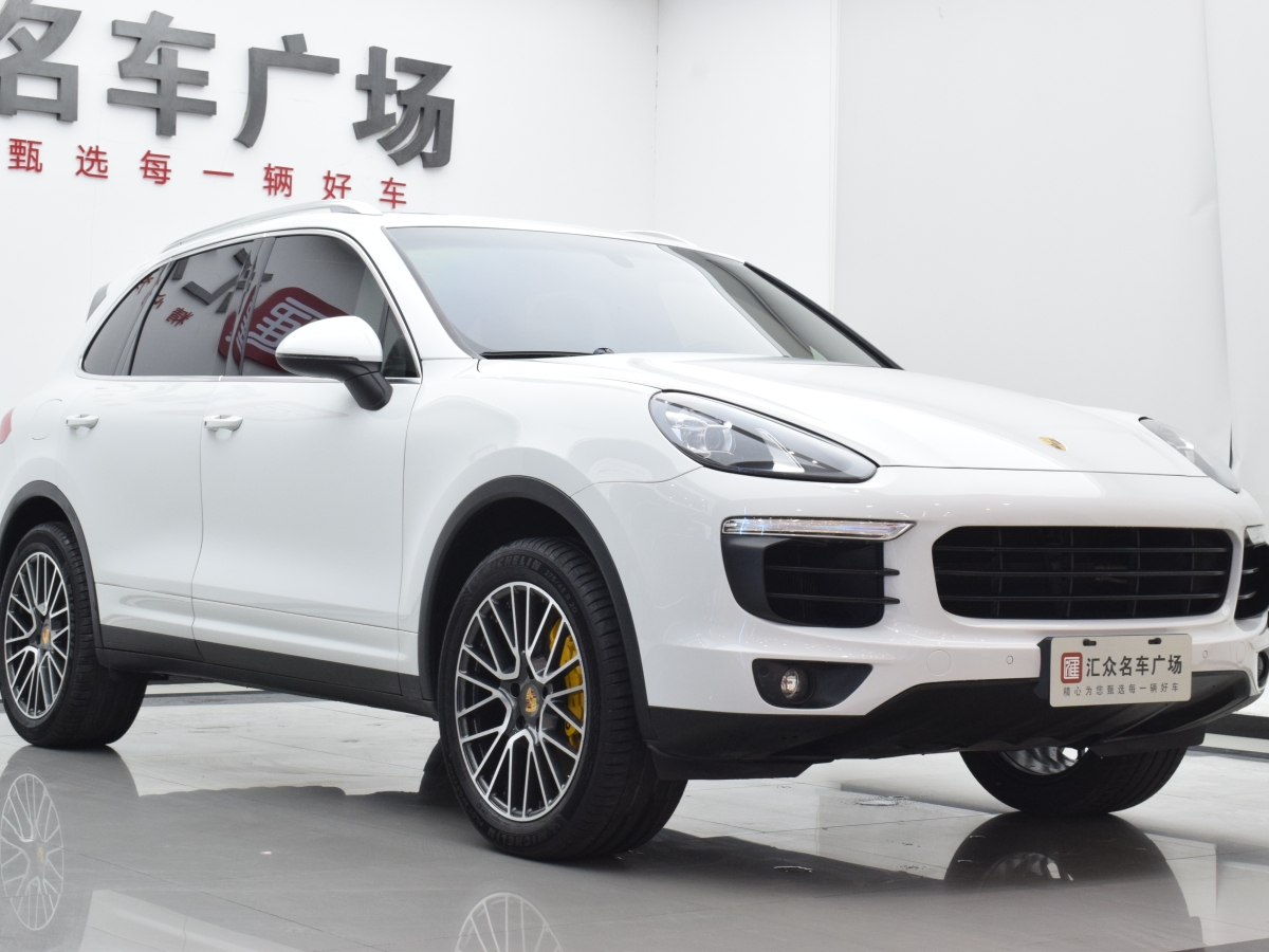 保時(shí)捷 Cayenne  2015款 Cayenne 3.0T圖片