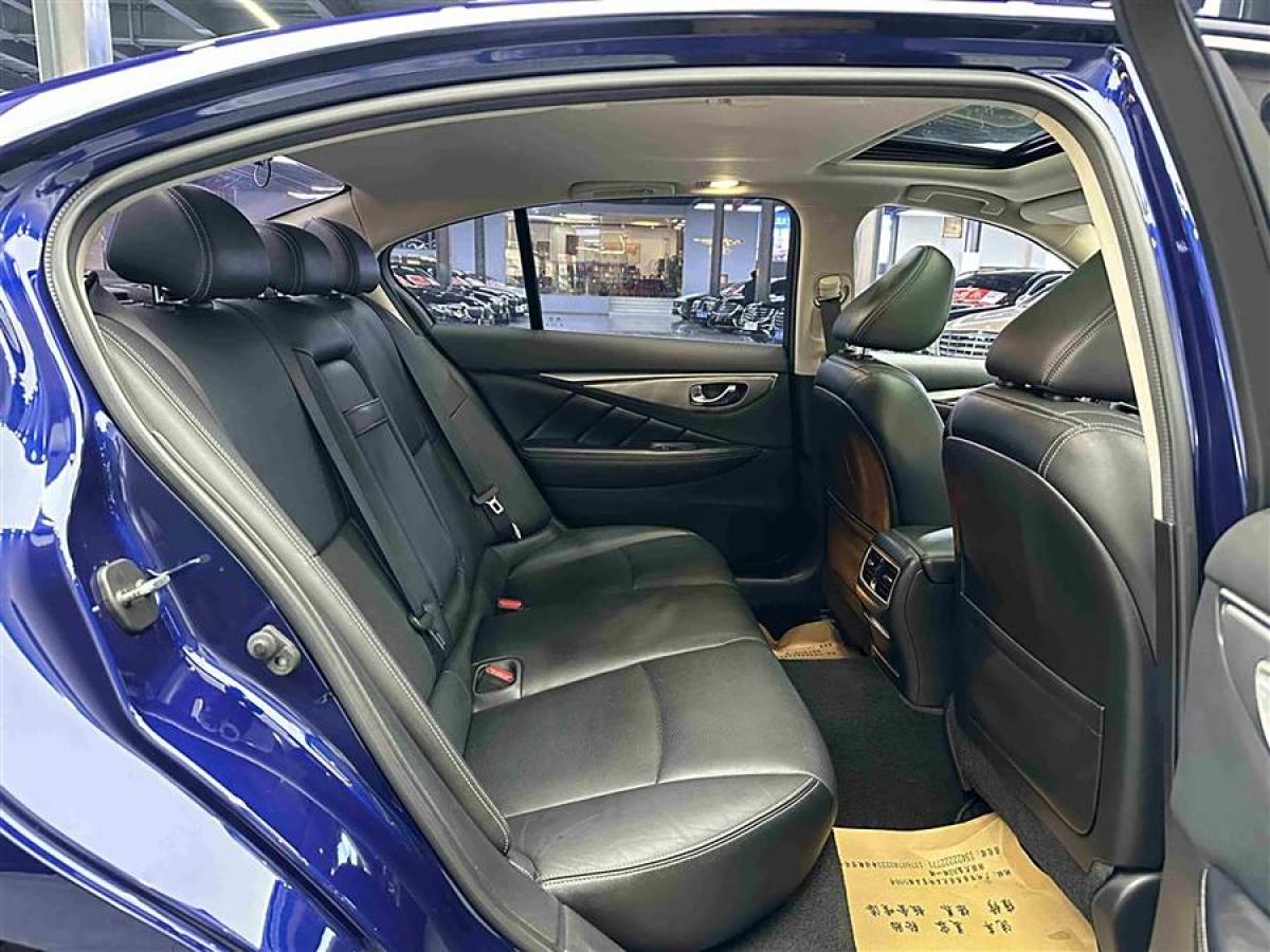 英菲尼迪 Q50L  2018款  2.0T 逸享版 國(guó)VI圖片