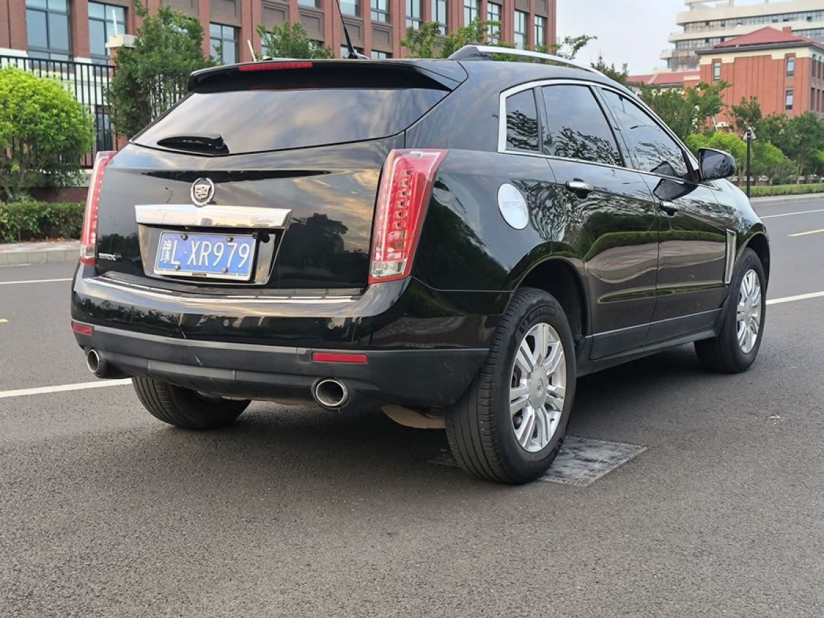 凱迪拉克 SRX  2015款 3.0L 精英型圖片