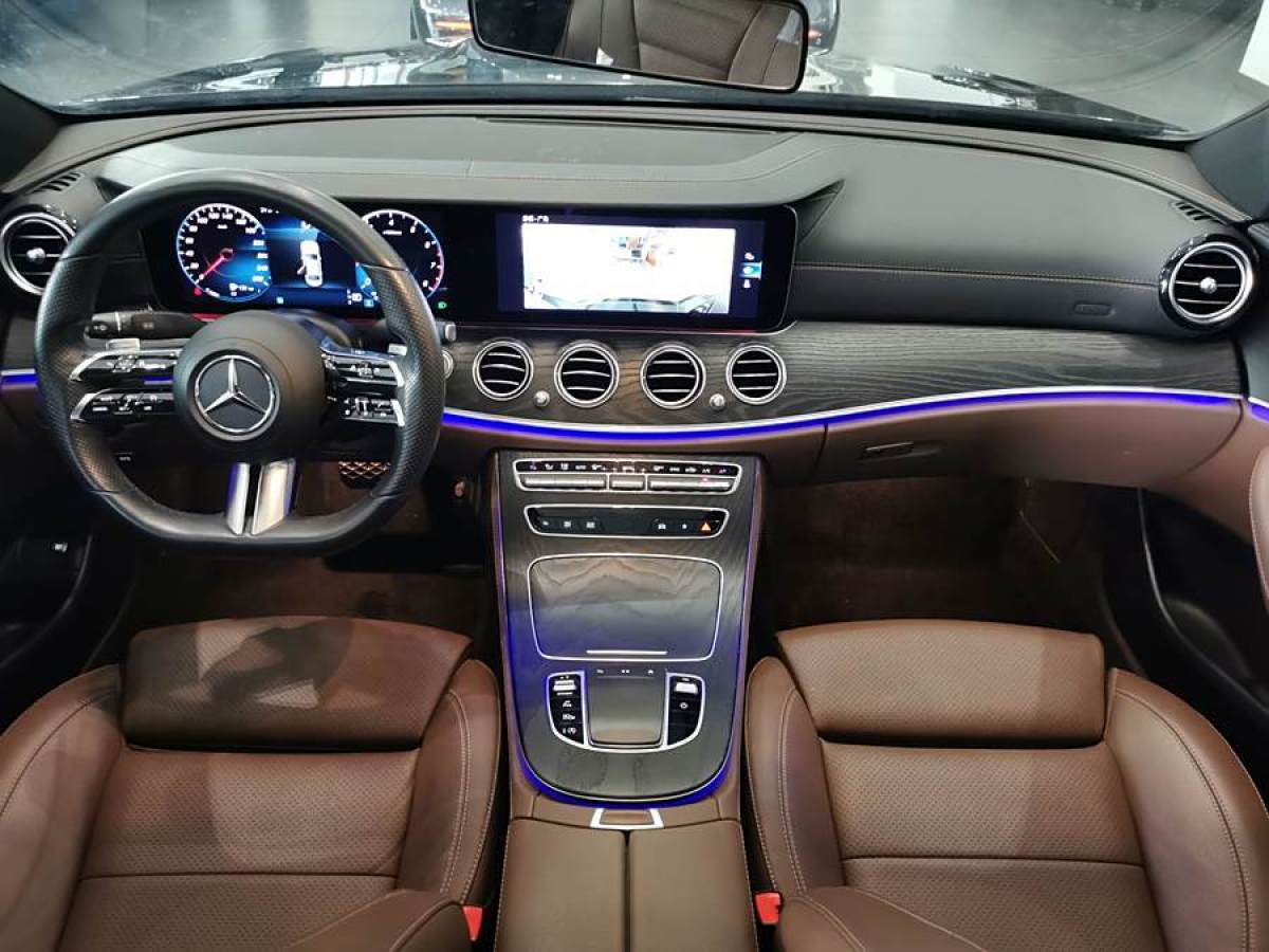 2022年1月奔馳 奔馳E級  2021款 改款 E 260 L 運動型 4MATIC