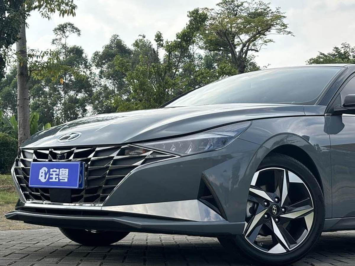 2021年7月現(xiàn)代 伊蘭特  2021款 1.5L TOP旗艦版