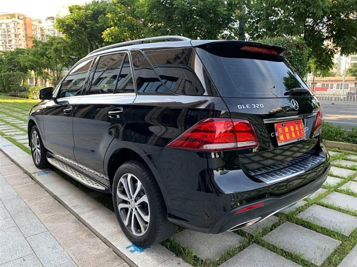 奔馳 奔馳GLE  2016款 GLE 320 4MATIC 豪華型圖片