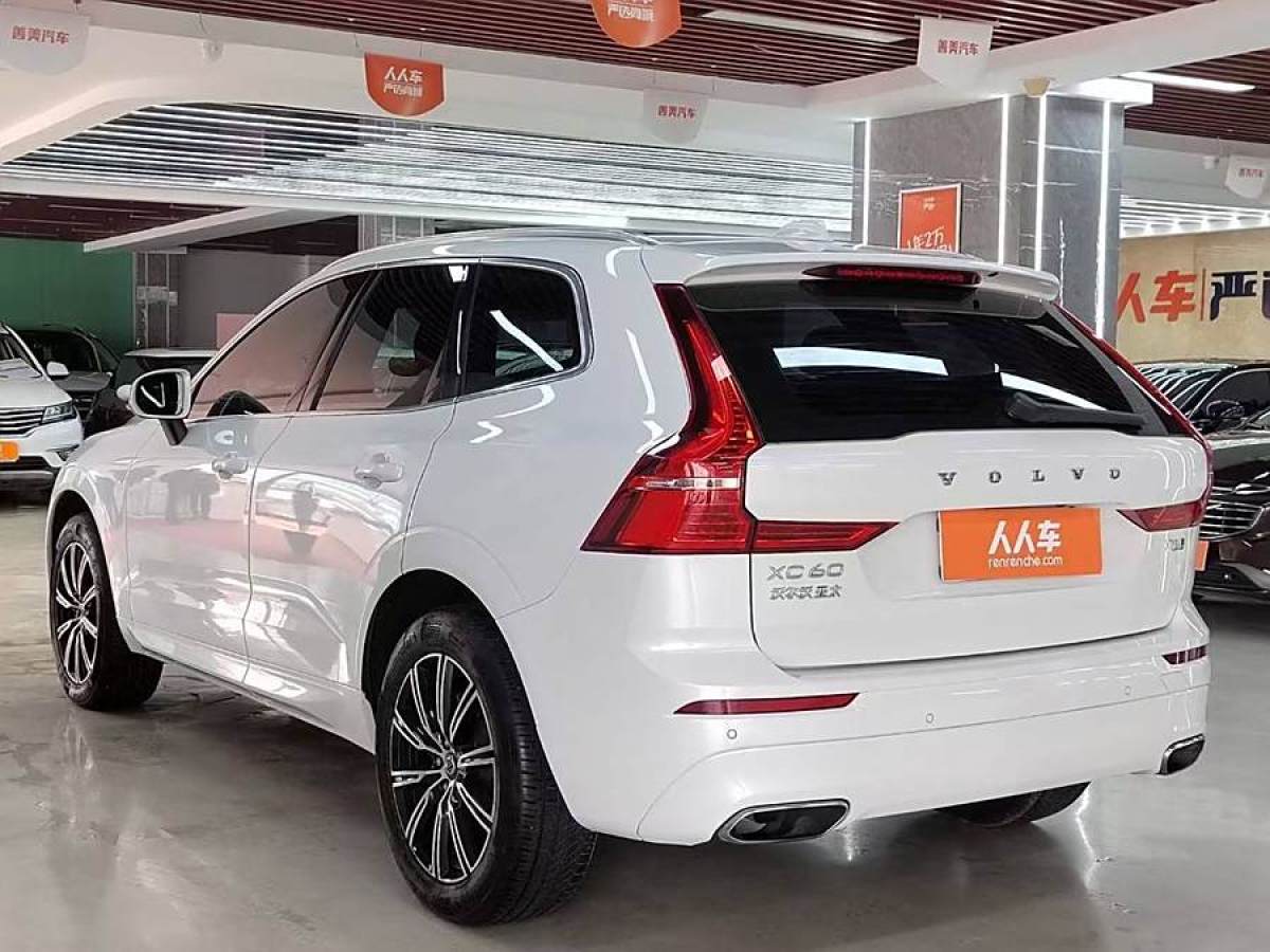 沃爾沃 XC60  2018款 T5 四驅(qū)智逸版圖片