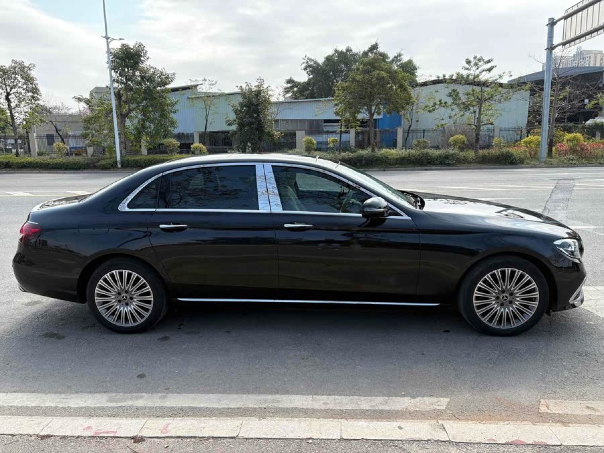 奔馳 奔馳E級  2021款 改款 E 300 L 豪華型圖片