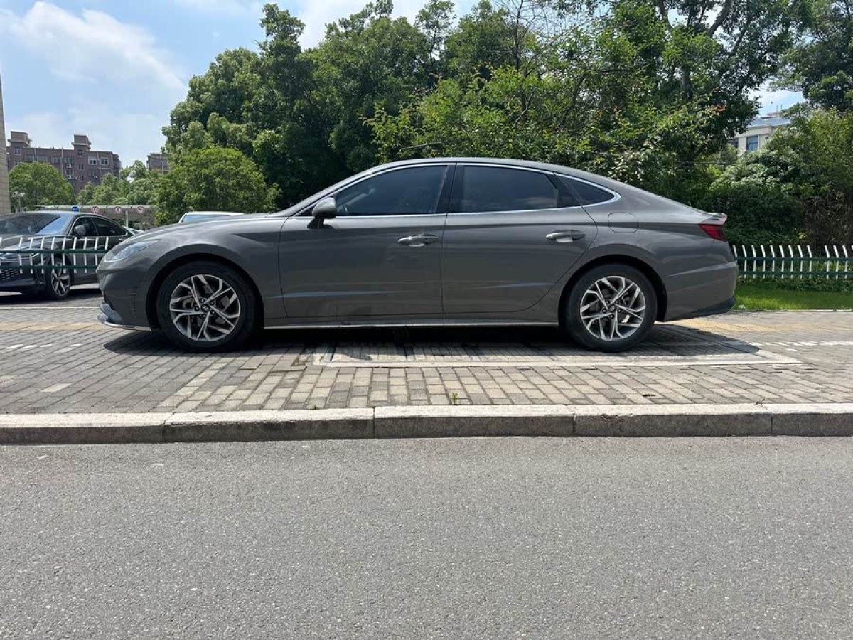 現(xiàn)代 索納塔  2020款 270TGDi GLS圖片