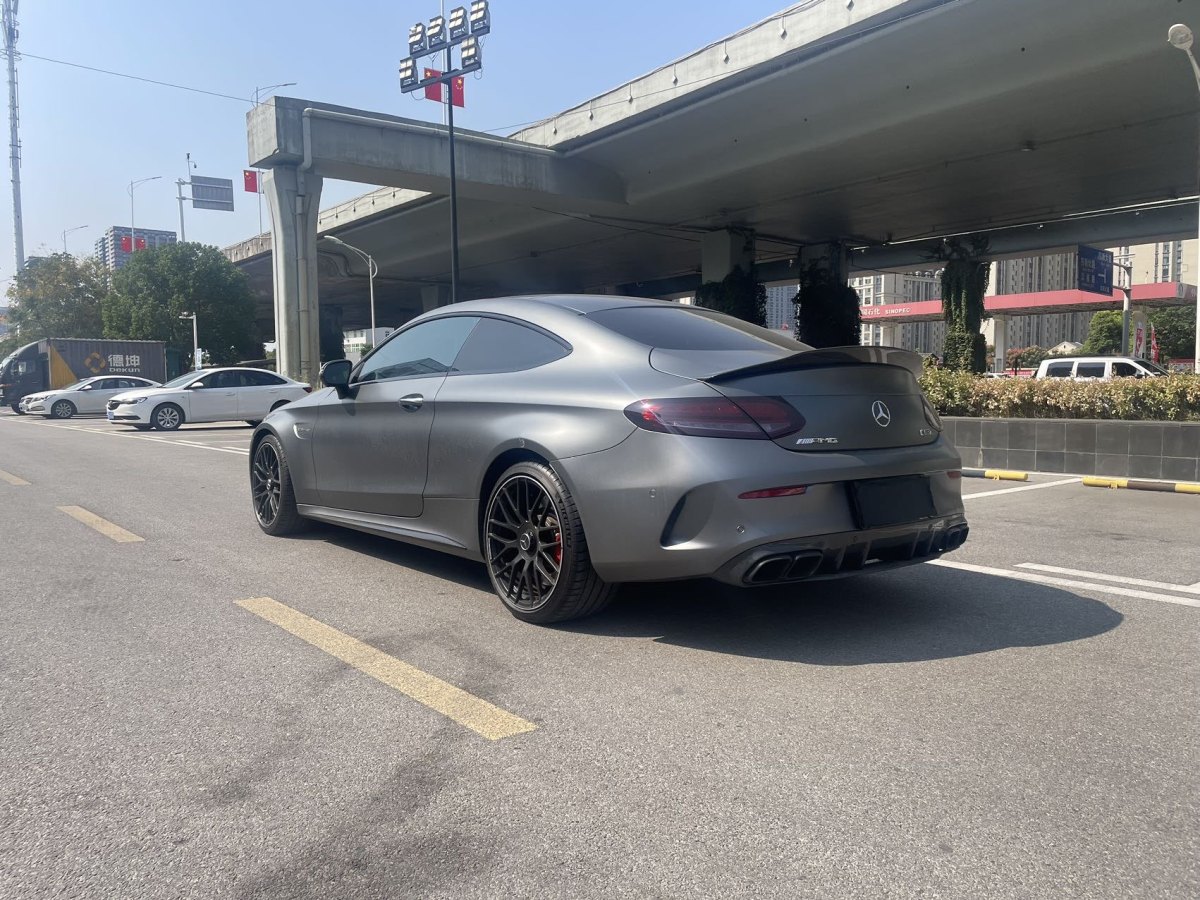 2019年8月奔馳 奔馳C級(jí)AMG  2019款 AMG C 63 S 轎跑車