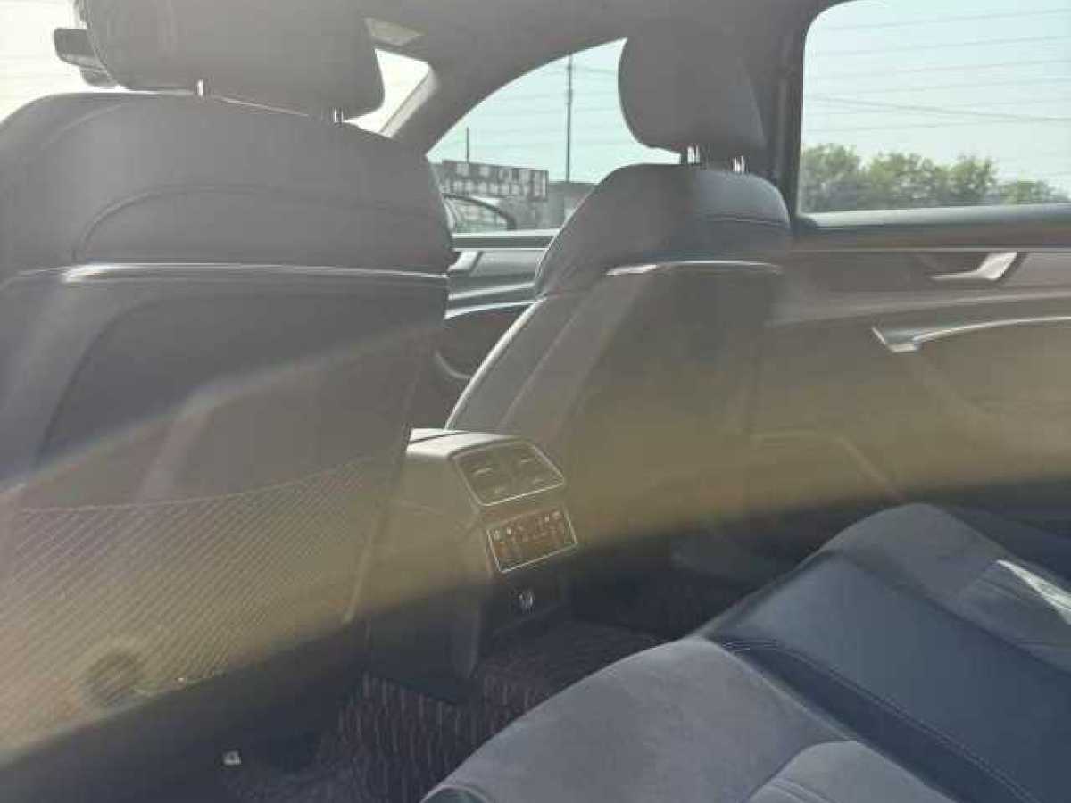 奧迪 奧迪A6L  2020款 45 TFSI quattro 臻選動感型圖片