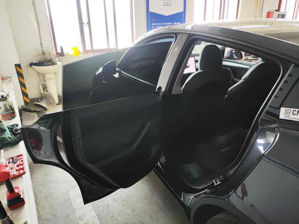 特斯拉 Model Y  2024款 后輪驅動版圖片