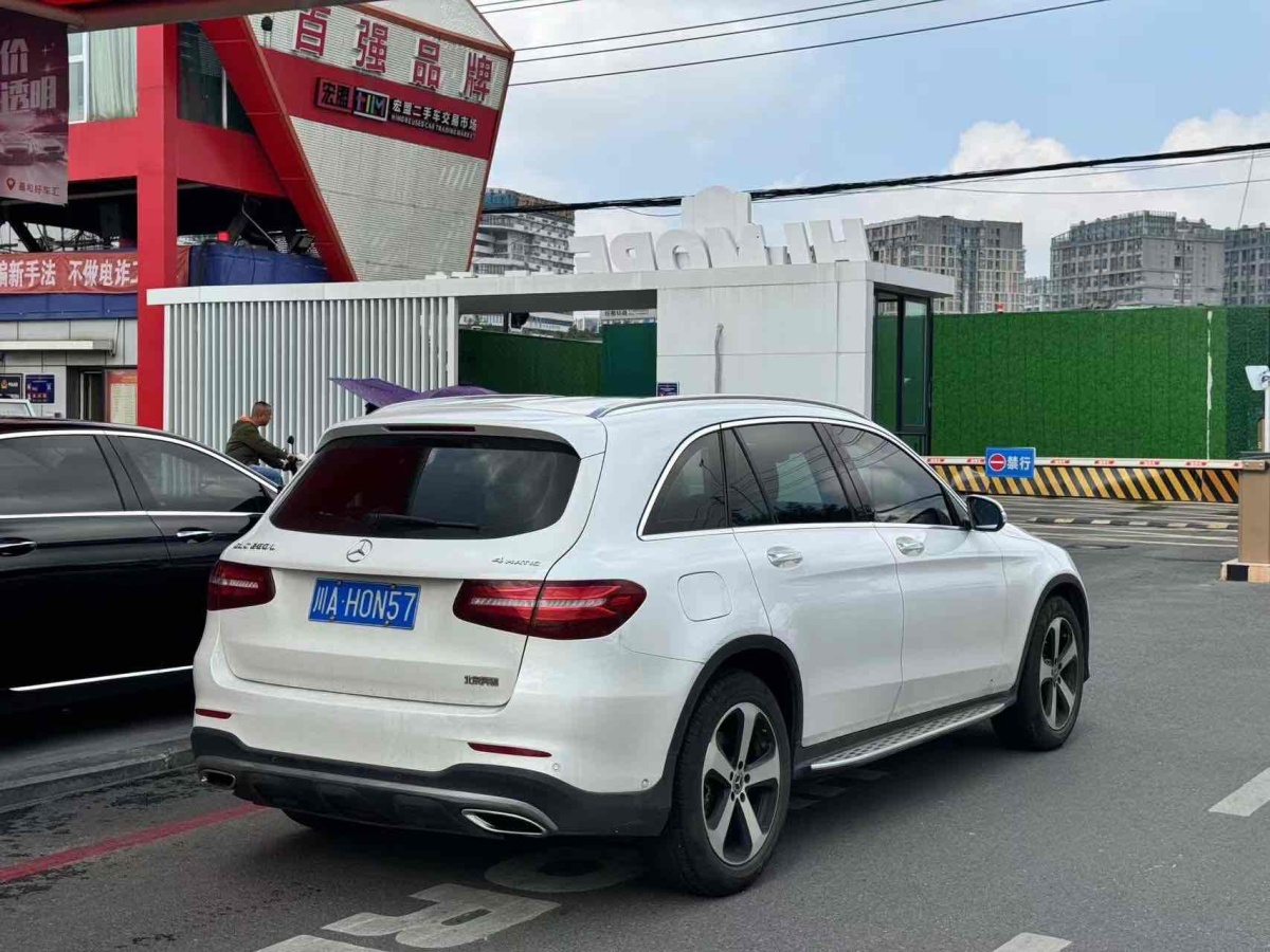 奔馳 奔馳GLC  2018款 改款 GLC 260 4MATIC 豪華型圖片