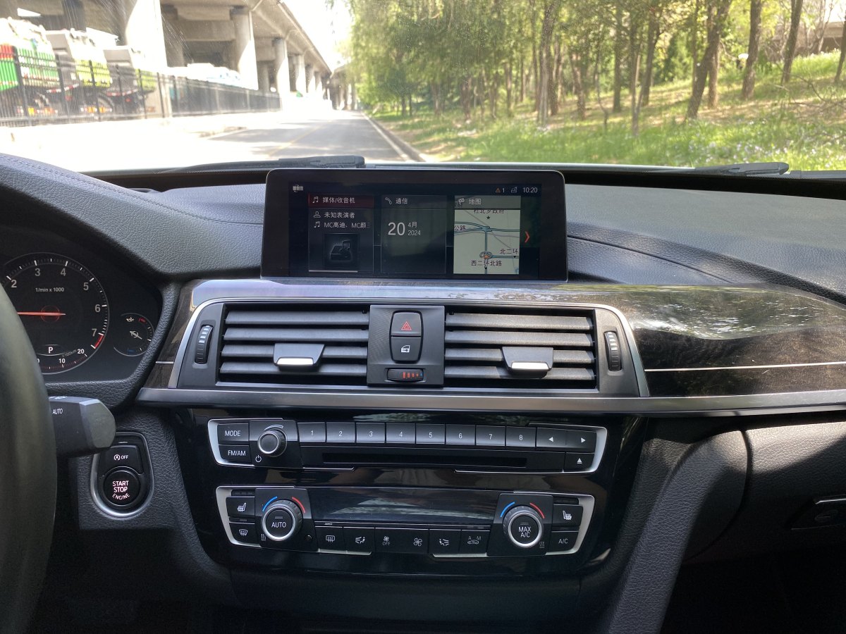 2017年10月宝马 宝马3系GT  2018款 330i xDrive M运动型