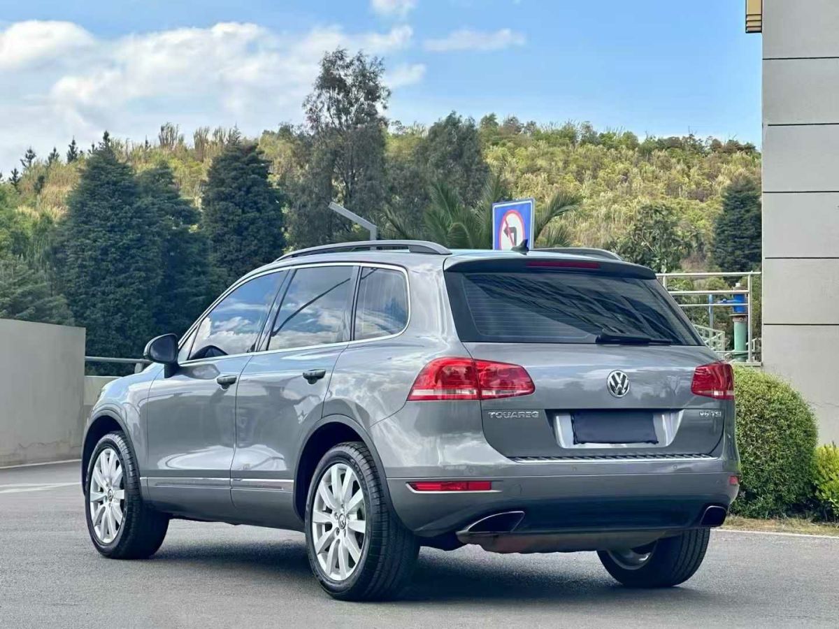 大眾 途銳  2011款 3.0TSI Hybrid圖片
