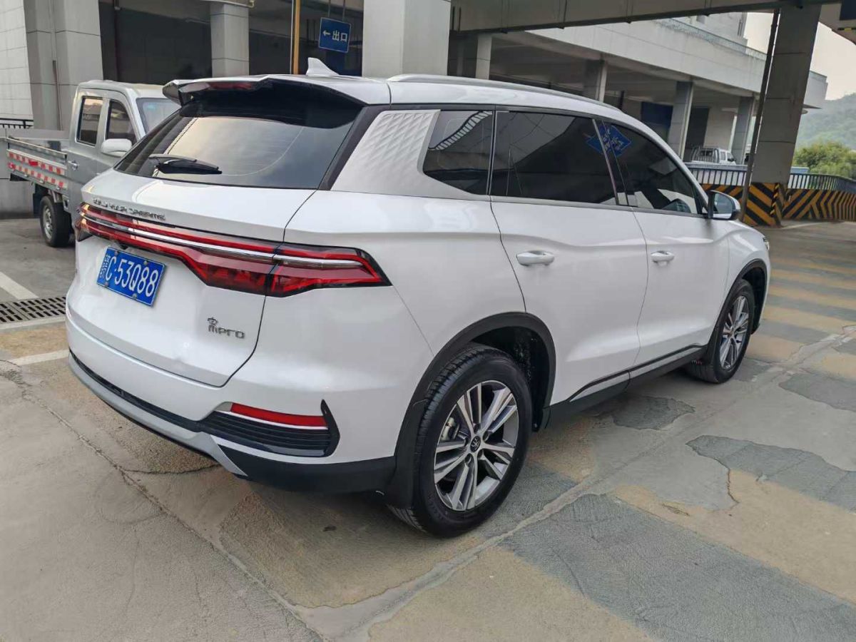 比亞迪 宋MAX新能源  2022款 DM-i 105KM 尊榮型圖片