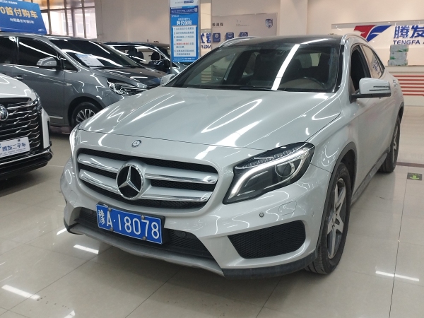 奔驰 奔驰GLA  2015款 GLA 260 4MATIC