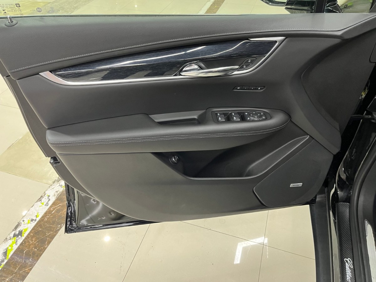 凱迪拉克 XT5  2020款 改款 28T 豪華型圖片