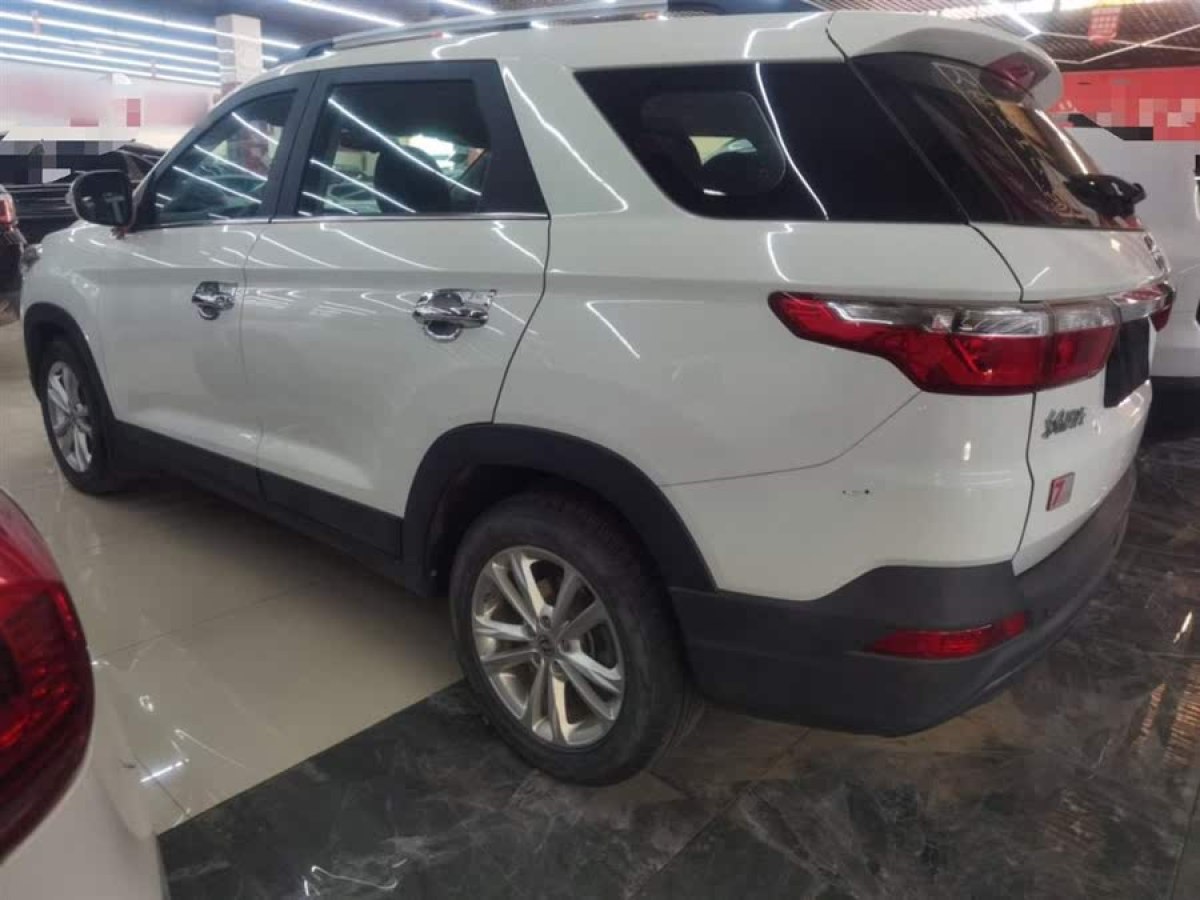 東風(fēng)風(fēng)光 S560  2019款  1.8L CVT精英型 7座圖片