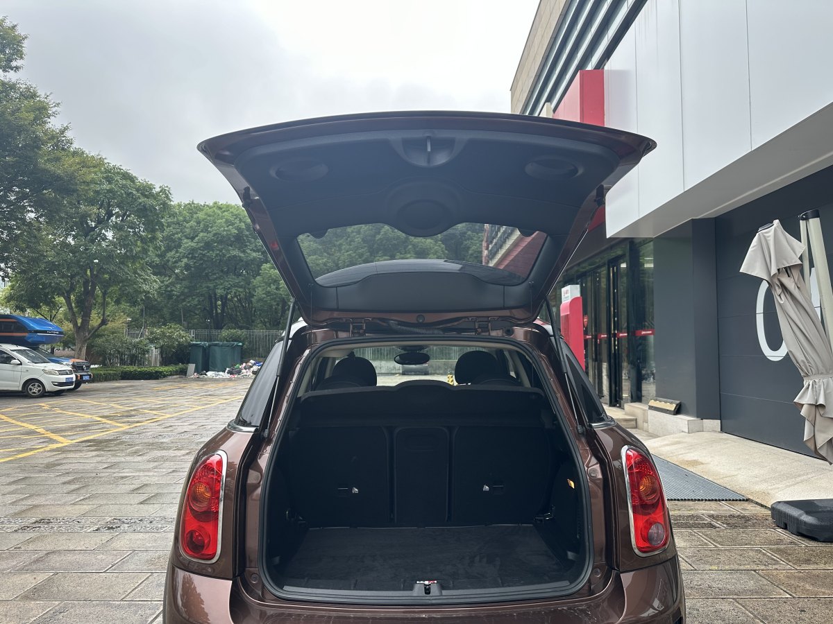 MINI COUNTRYMAN  2013款 1.6T COOPER S ALL4 滑雪版圖片