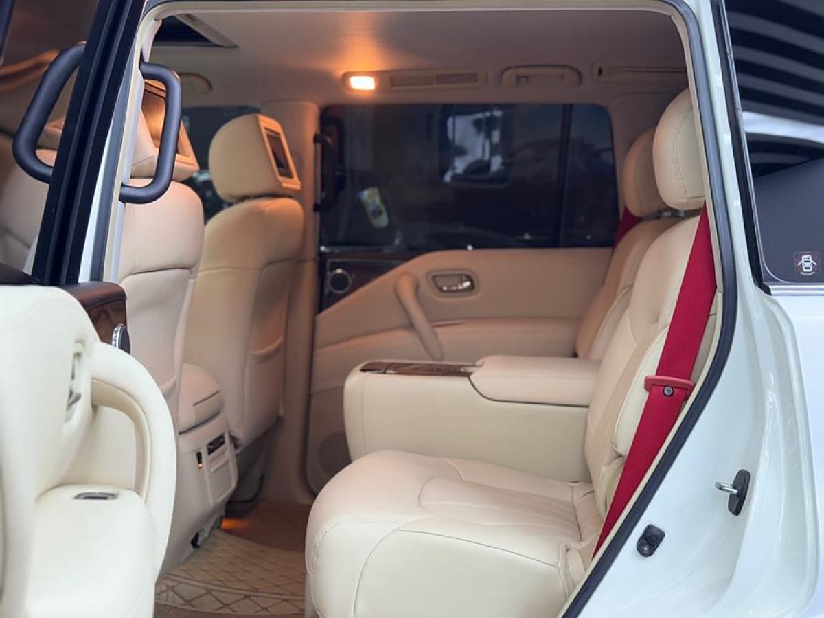 英菲尼迪 QX  2011款 QX56圖片