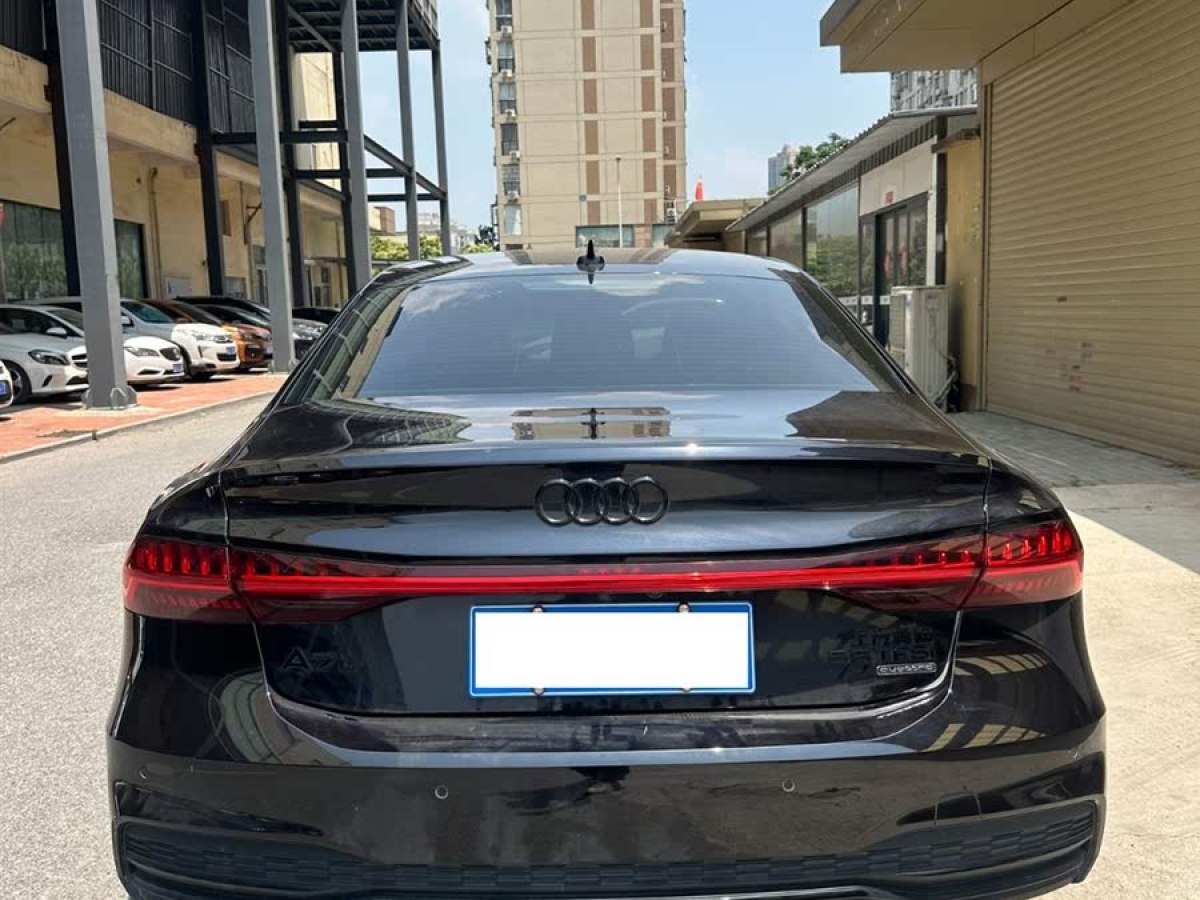 奧迪 奧迪A7L  2023款 45 TFSI quattro S-line 黑武士版圖片