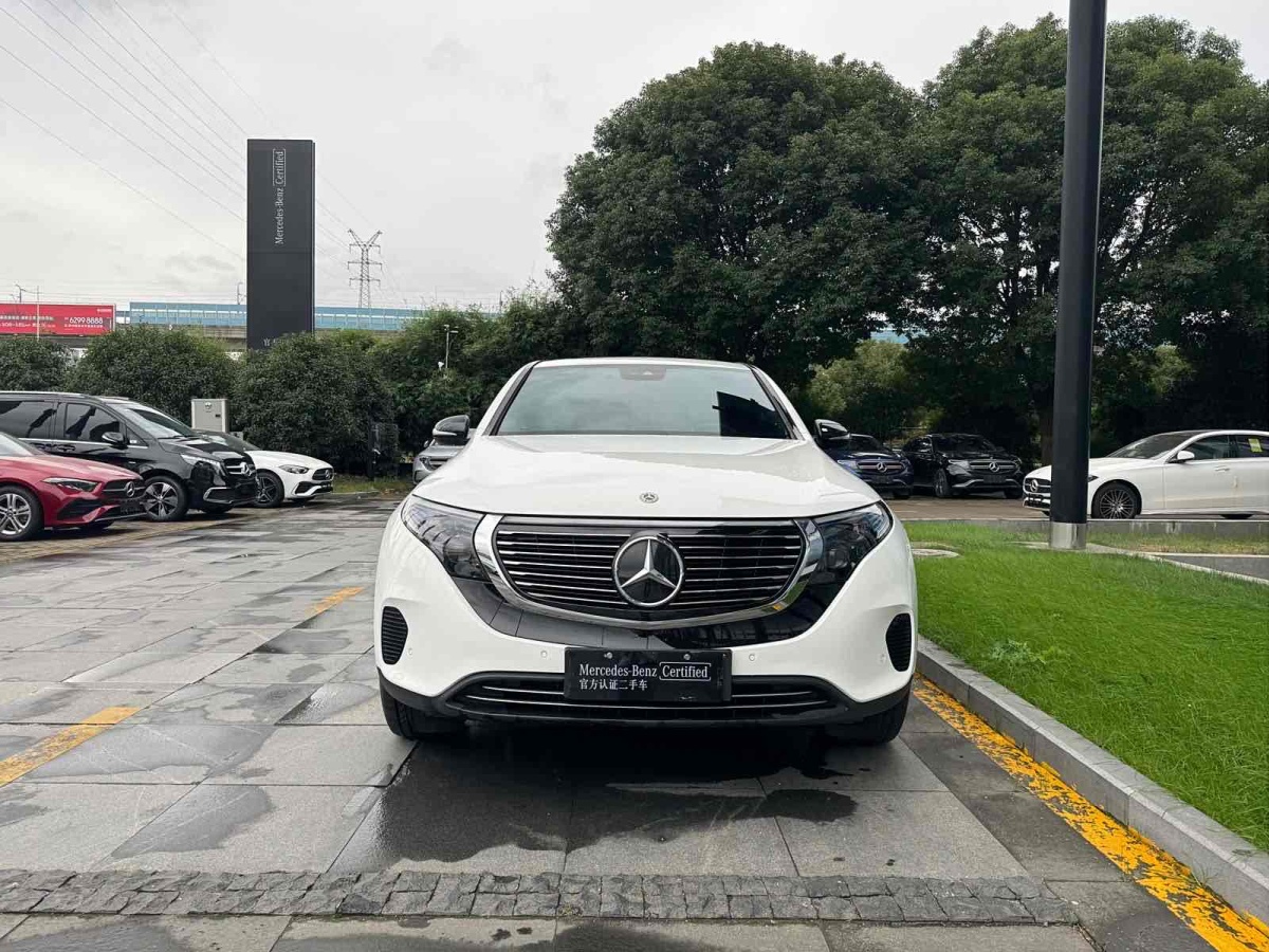 2020年10月奔馳 奔馳EQC  2020款 EQC 350 4MATIC