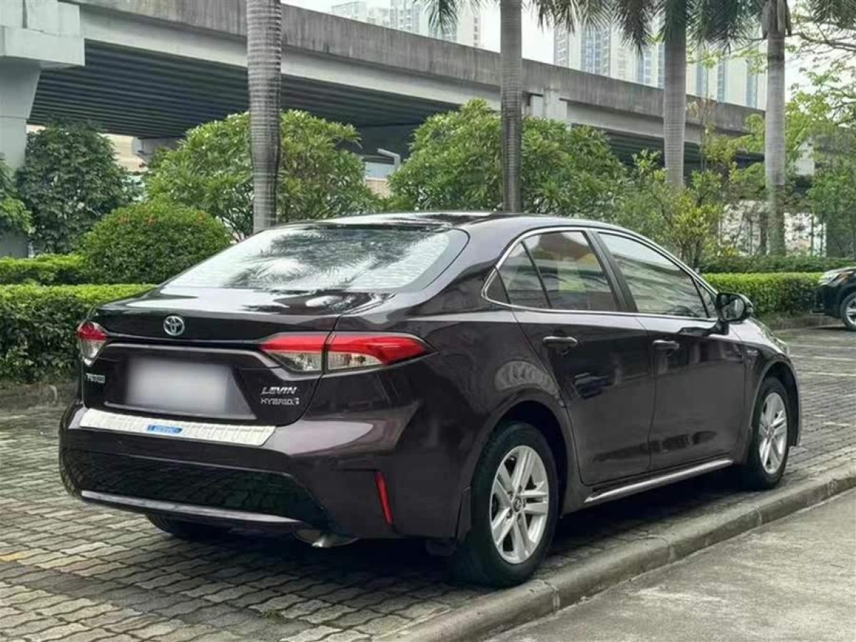 豐田 雷凌  2021款 雙擎 1.8H E-CVT豪華版圖片