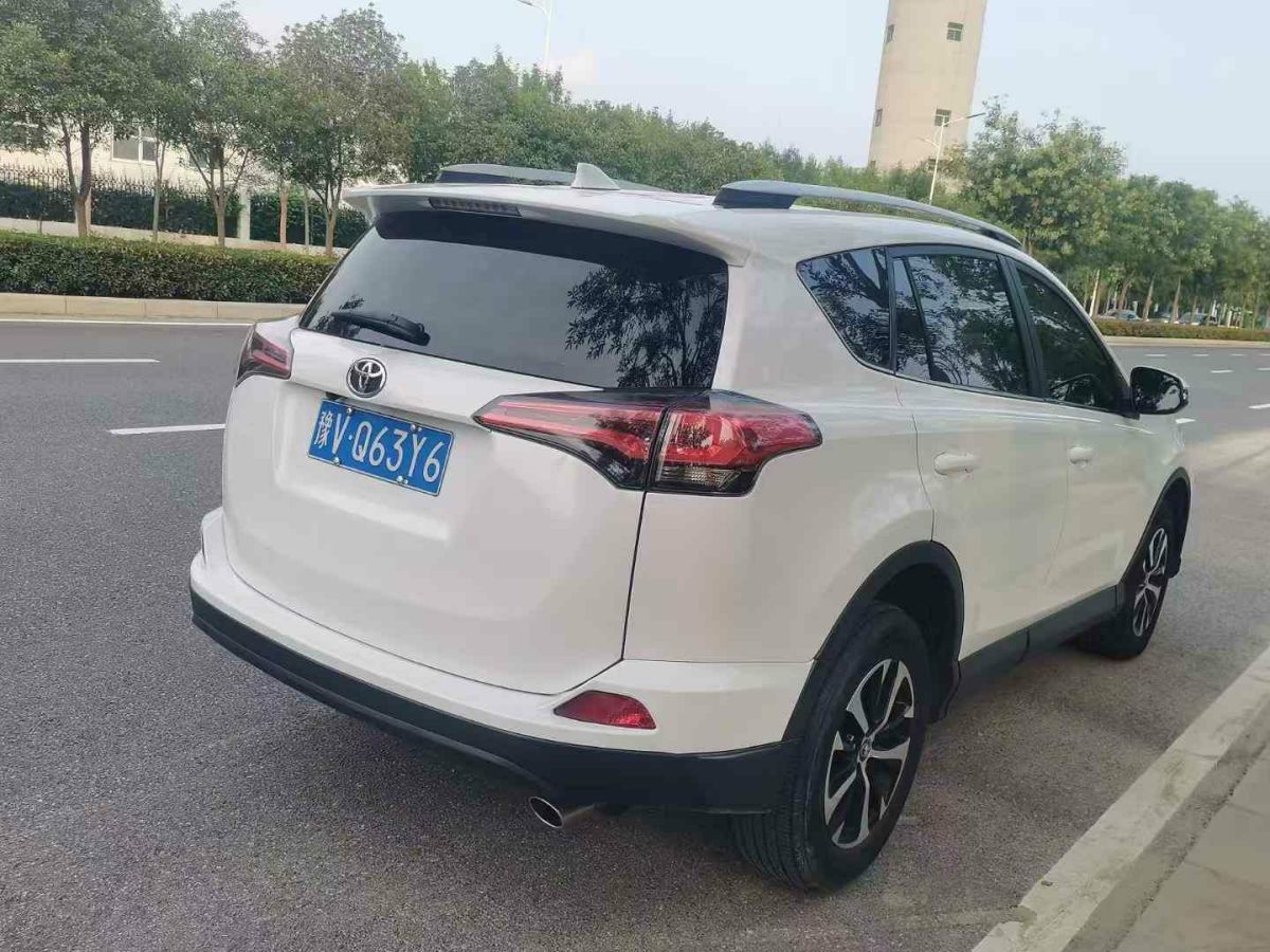 豐田 RAV4榮放  2019款  2.0L CVT兩驅(qū)智尚版 國VI圖片