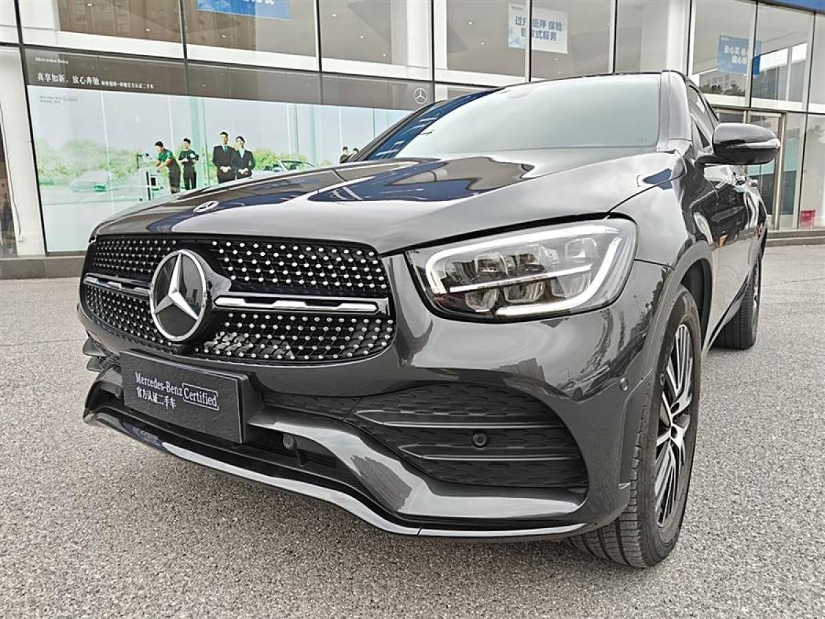 奔馳 奔馳GLC  2023款 改款 GLC 260 4MATIC 轎跑SUV圖片