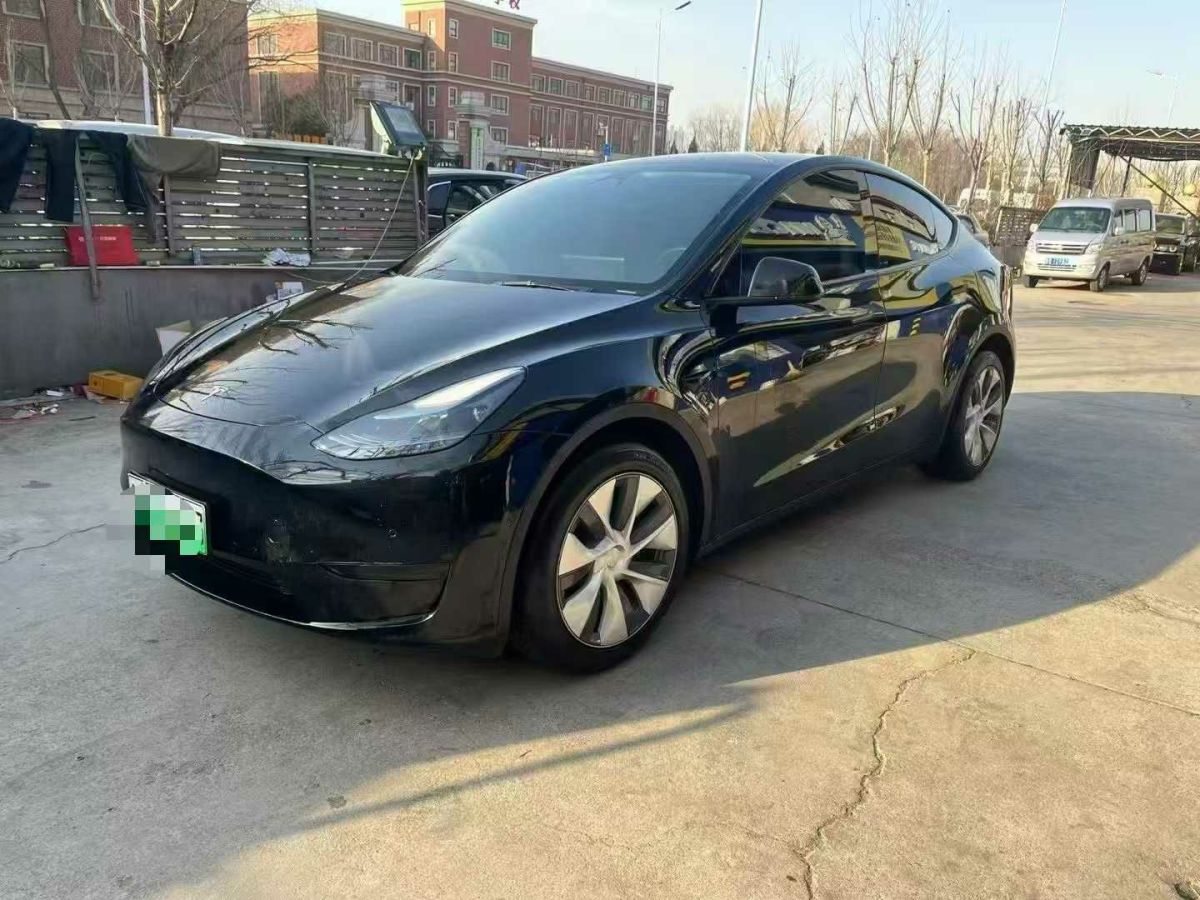 2023年1月特斯拉 Model S  2023款 三電機(jī)全輪驅(qū)動(dòng) Plaid版