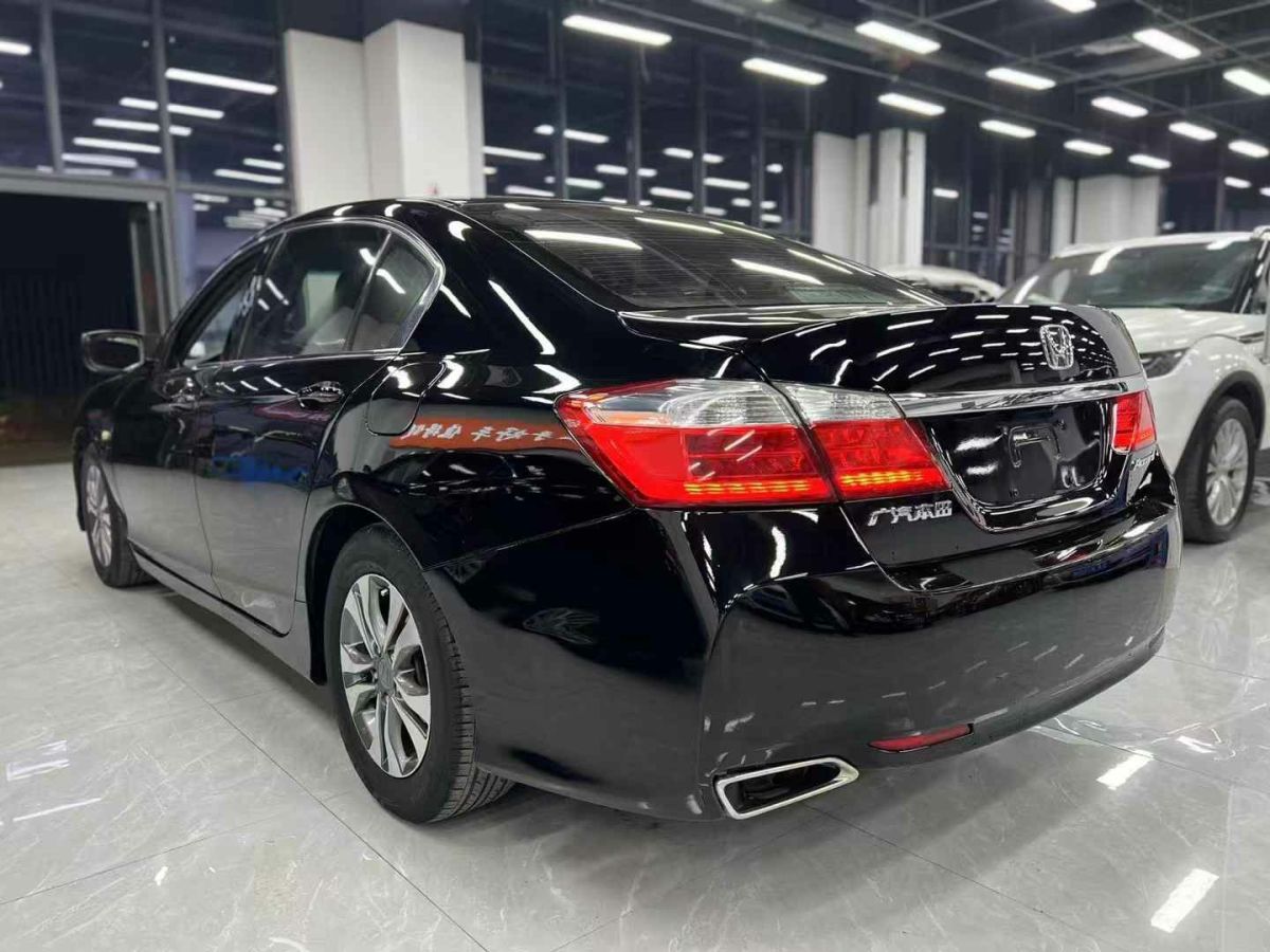 日產(chǎn) 驪威  2015款 1.6XL CVT豪華真皮版圖片