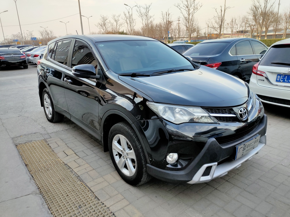 丰田 rav4荣放 2015款 2.0l cvt两驱都市版图片