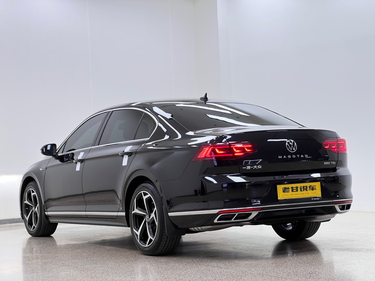 大眾 邁騰  2023款 200萬(wàn)輛紀(jì)念版 380TSI DSG旗艦型圖片
