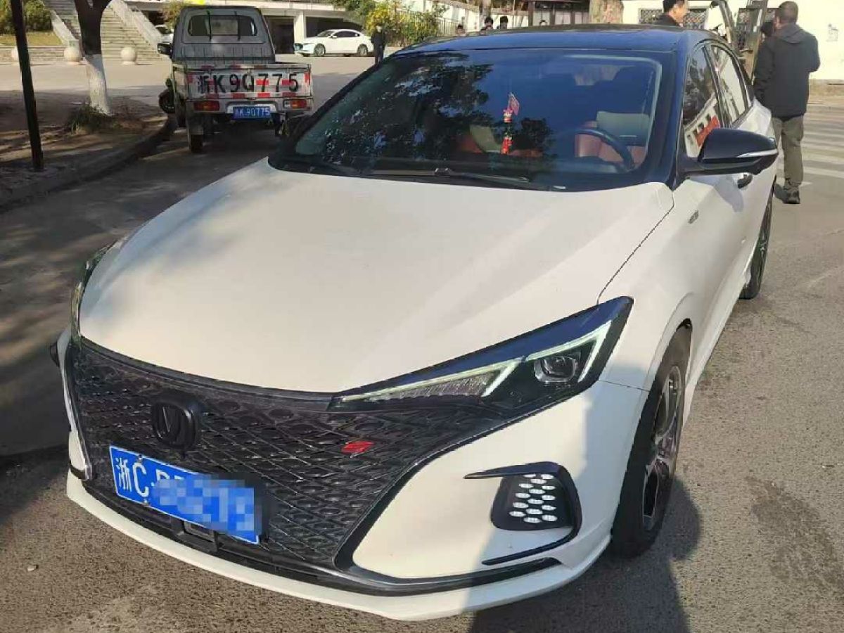 長安 逸動  2020款 PLUS 百萬版 1.6L GDI CVT精英型圖片