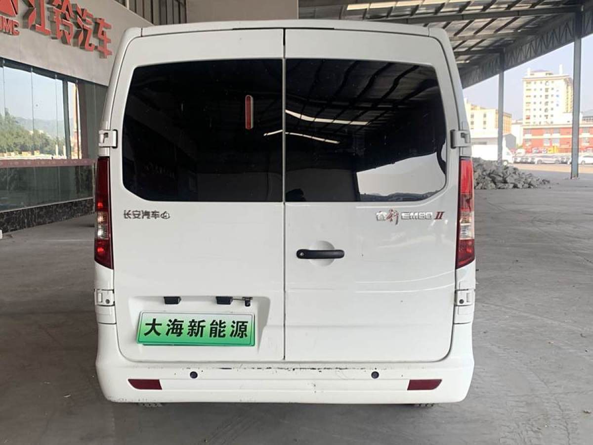 長安輕型車 睿行EM80  2024款 對開式舒適型 6座 41.86kWh圖片