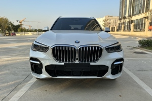 宝马X5 宝马 xDrive 40Li 尊享型M运动套装