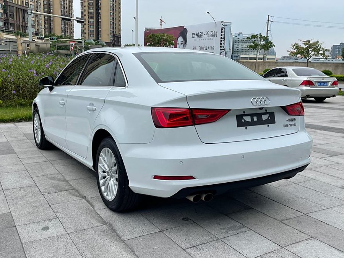 奥迪 奥迪A3  2014款 Limousine 35 TFSI 自动时尚型图片