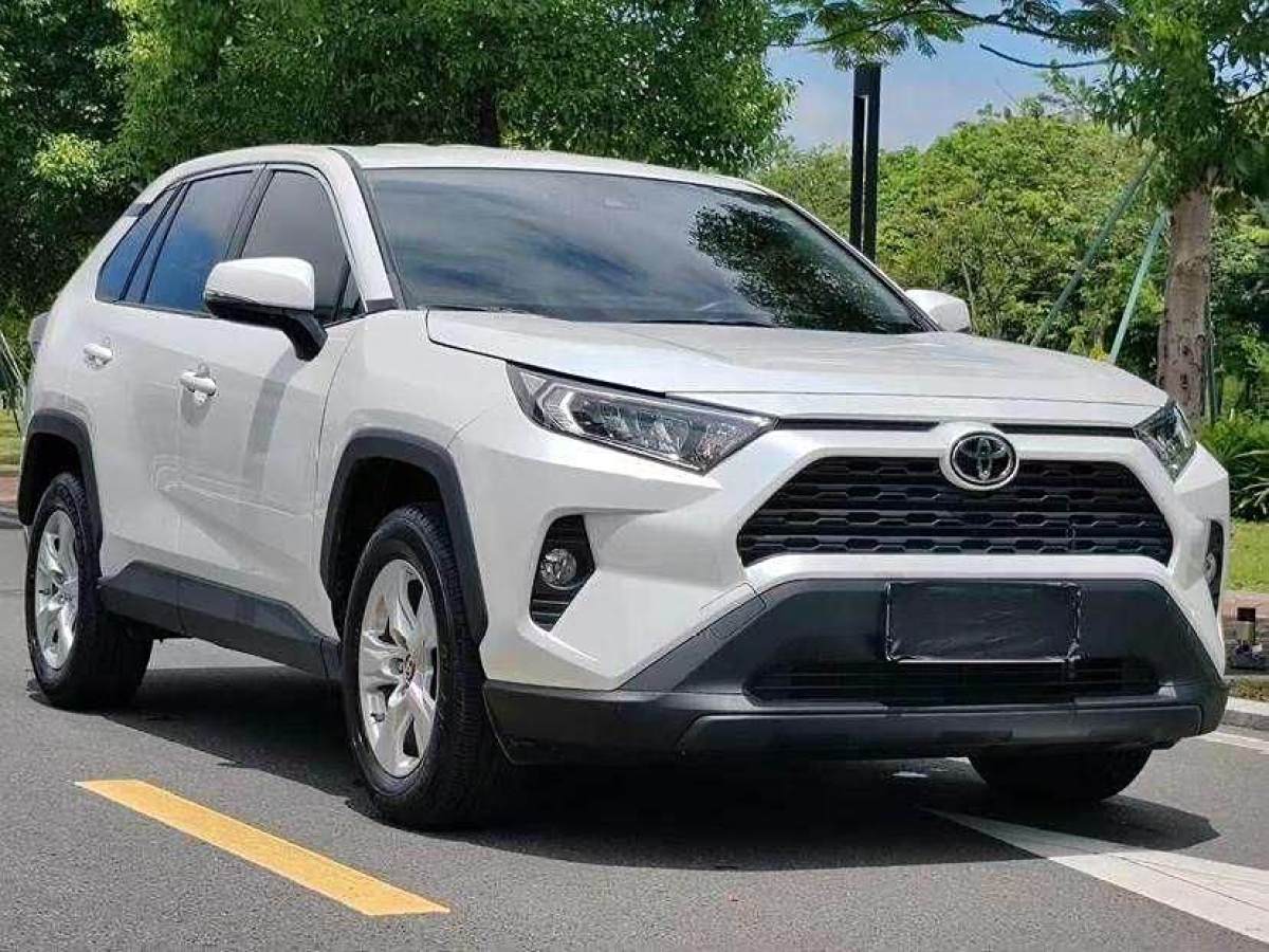 豐田 RAV4榮放  2022款 2.0L CVT兩驅(qū)都市版圖片