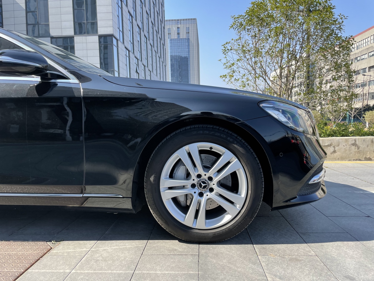 奔馳 奔馳S級(jí)  2019款 S 350 L 尊貴型圖片