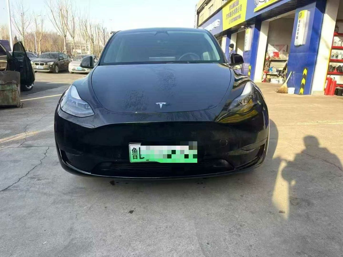 特斯拉 Model S  2023款 三電機(jī)全輪驅(qū)動(dòng) Plaid版圖片