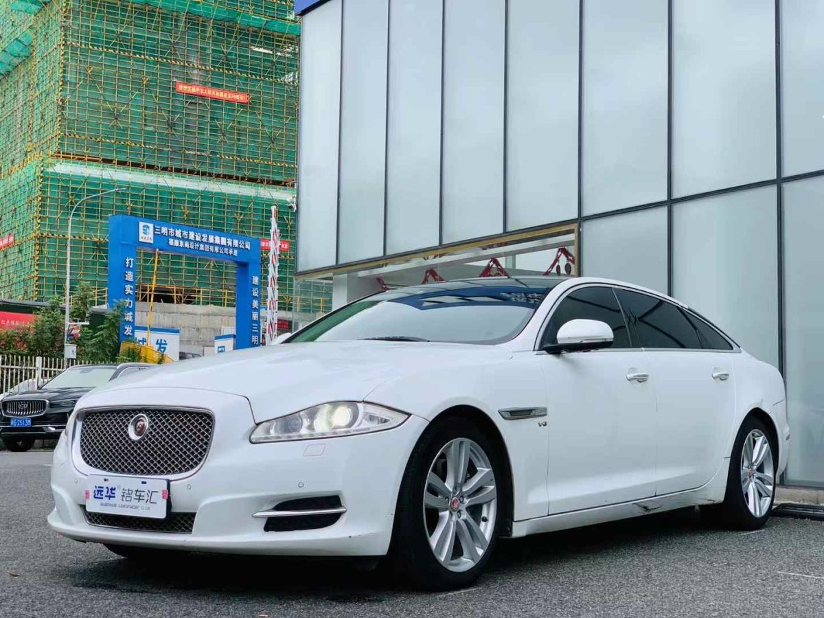 捷豹 XE  2015款 2.0T 240PS R-Sport圖片