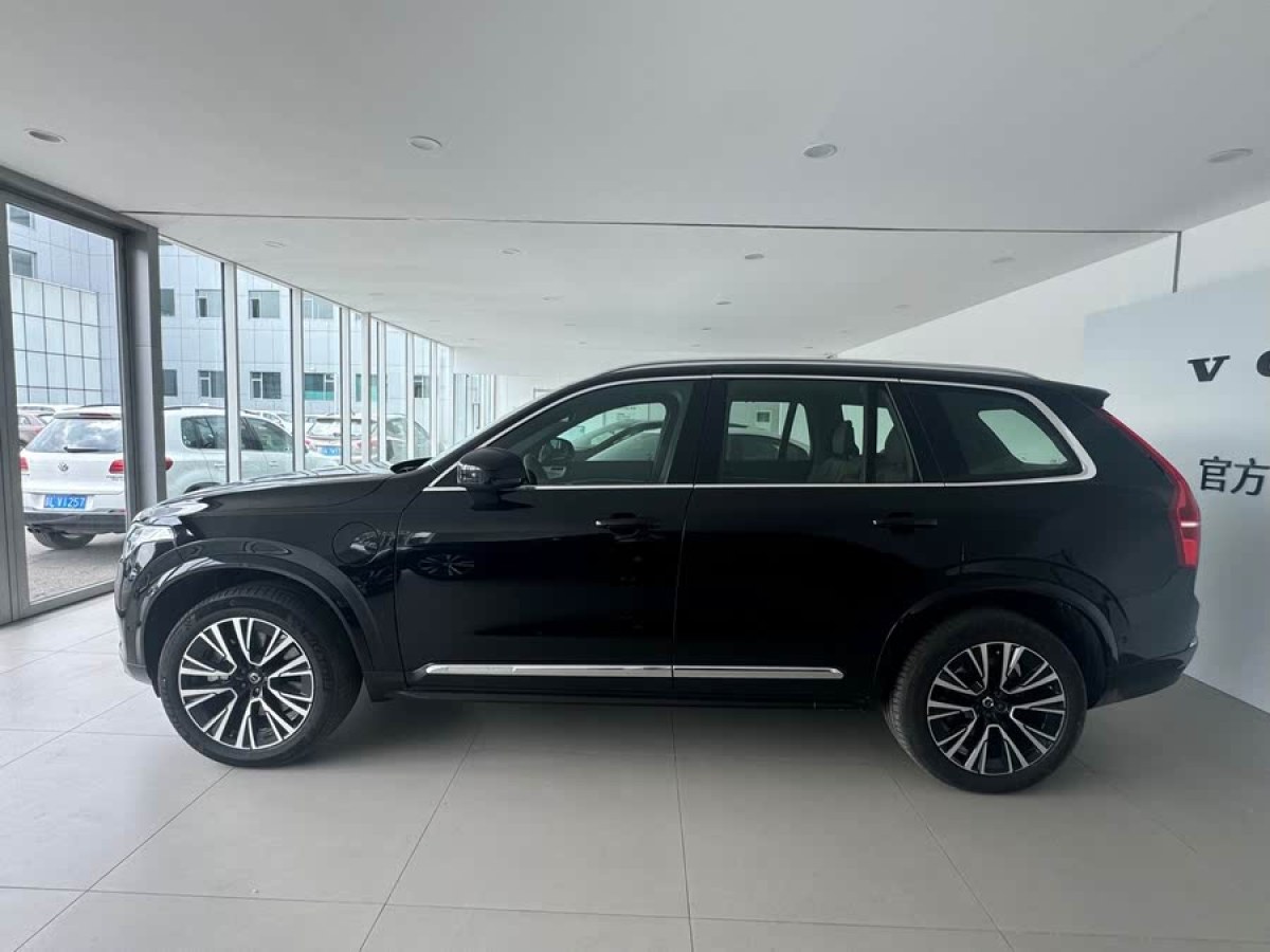 沃爾沃 XC90新能源  2022款 改款 E驅混動 T8 智尊豪華版 7座圖片