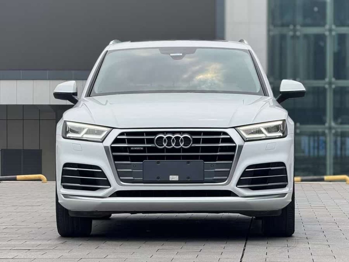 奧迪 奧迪Q5L  2020款 改款 40 TFSI 榮享時尚型圖片