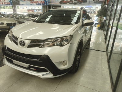 2015年9月 豐田 RAV4 榮放 2.0L CVT兩驅(qū)風(fēng)尚版圖片