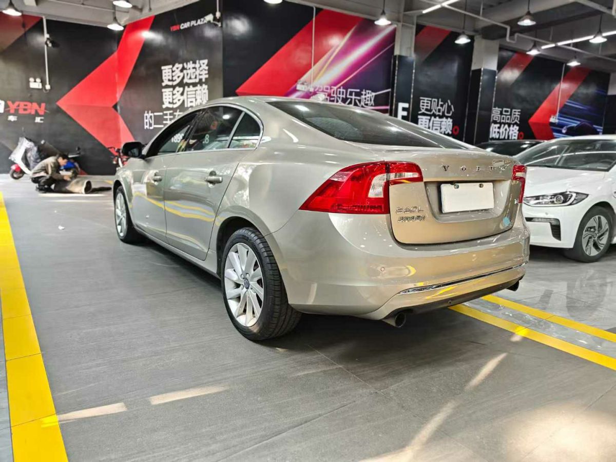 沃爾沃 S60  2015款 L 2.0T T5 智越版圖片