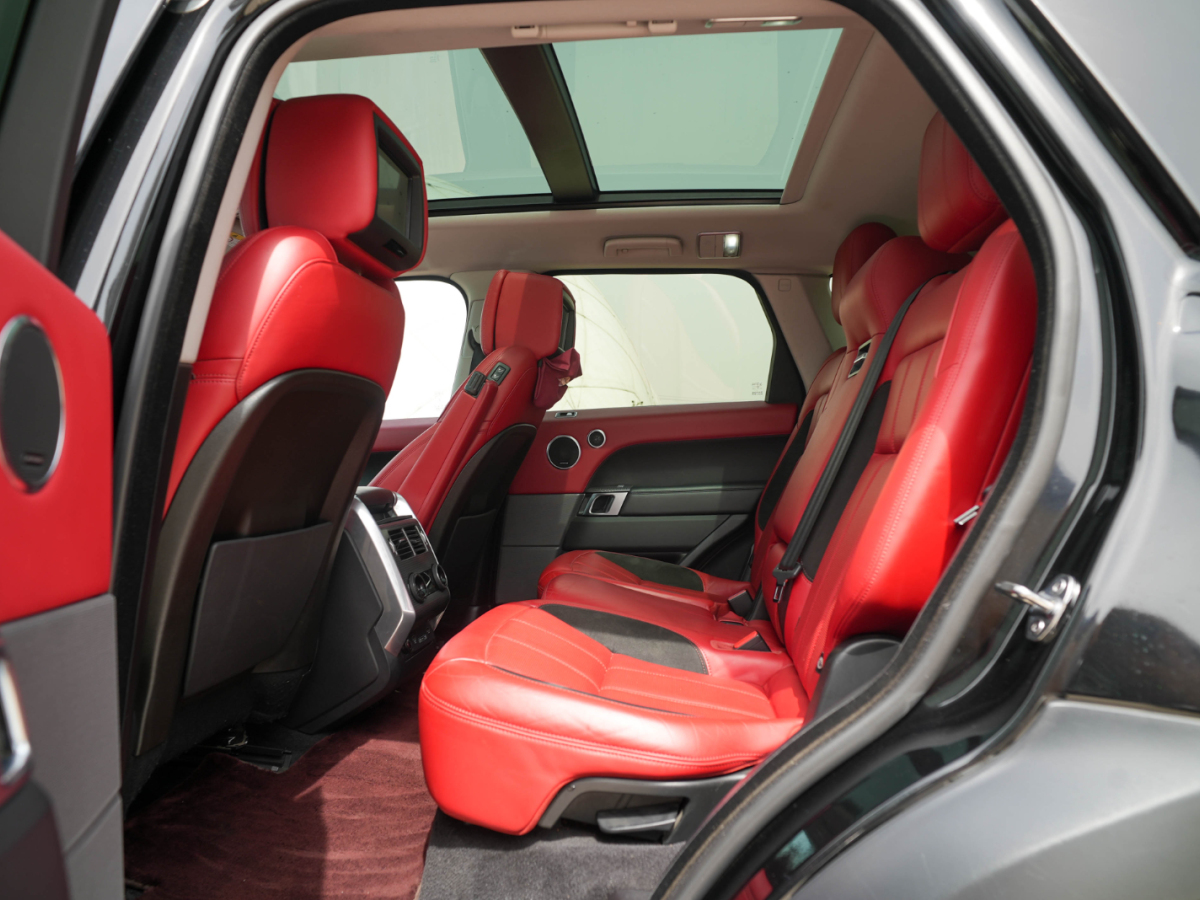 路虎 攬勝運動版  2020款 3.0 L6 HSE DYNAMIC圖片