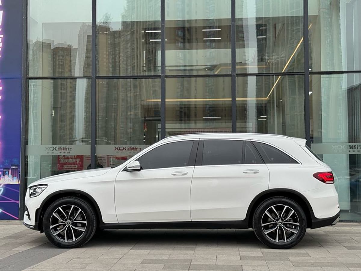 奔馳 奔馳GLC  2022款 改款二 GLC 260 L 4MATIC 豪華型圖片