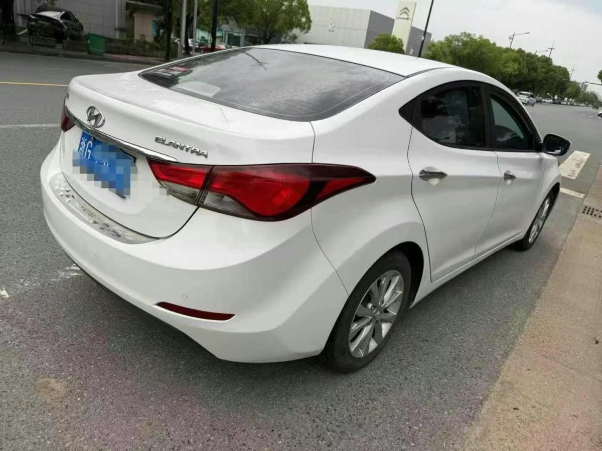 現(xiàn)代 朗動(dòng)  2016款 1.6L 自動(dòng)智能型圖片