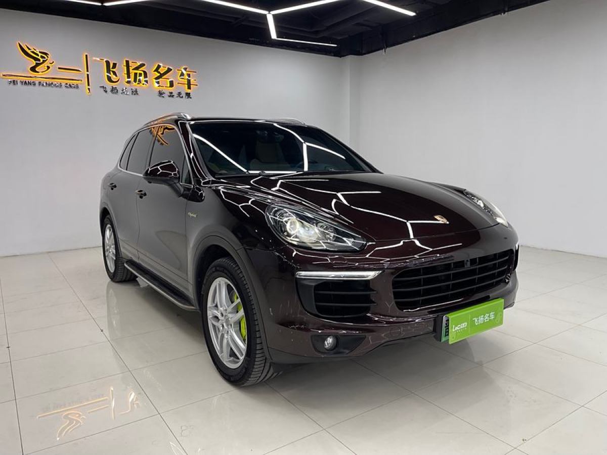 2017年9月保時捷 Cayenne新能源  2016款 Cayenne S E-Hybrid 3.0T