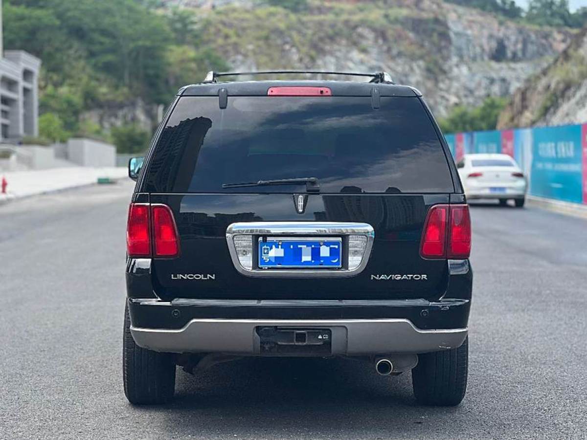 林肯 領(lǐng)航員  2005款 5.4L圖片