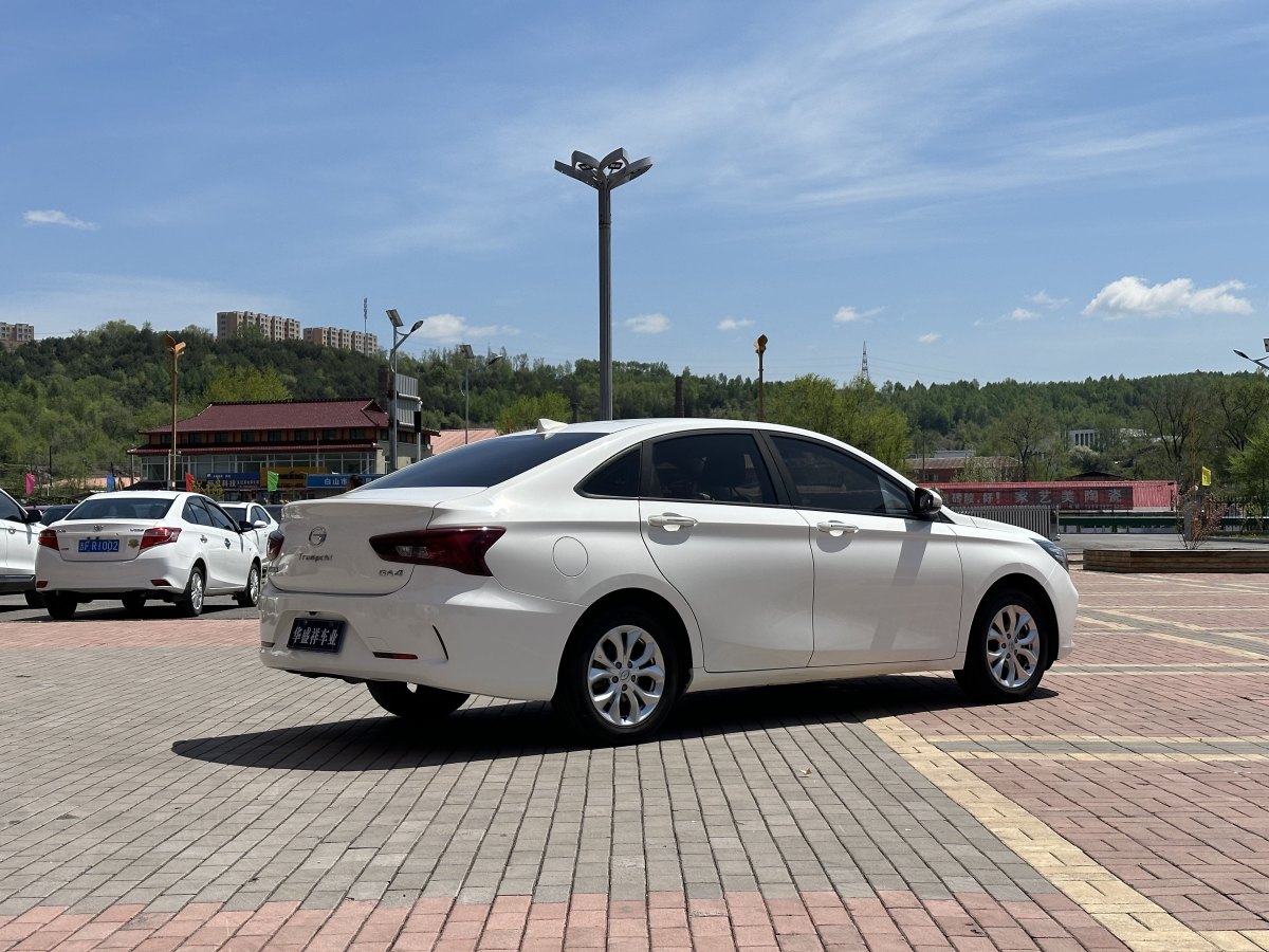 2018年8月广汽传祺 GA4  2018款 200T 自动豪华版